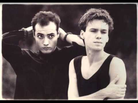 La Dama se Esconde   Cuatro Direcciones