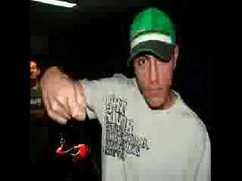 Kuvvetmira Sagopa Kajmer-Toplamam yerde kalır kırıntın