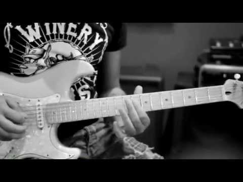 M A N T I - Open Your Eyes (Official Video)