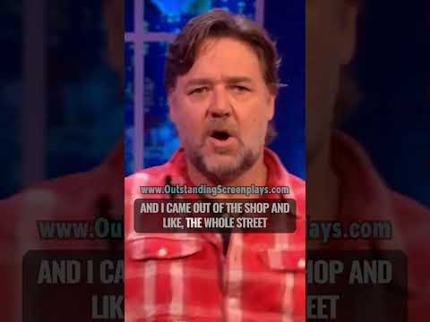 Russell Crowe realizes he is popular in Rome as Gladiator