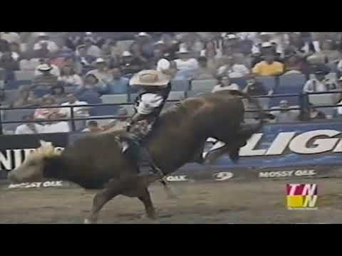 PBR 2001: Hi Rush Hooks & Concusses Chris Shivers