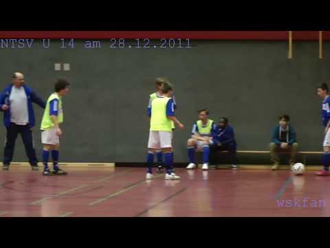Jugendfußball Hamburg (28. Dezember 2011) Niendorfer TSV - NTSV - U 14