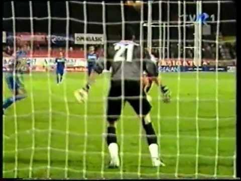DINAMO-  FCM BACAU 6- 0 (2005)