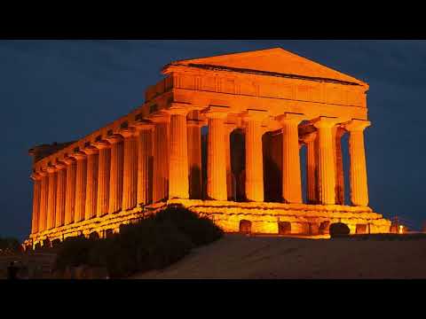 Discover and love Sicily with a detailed 14-day itinerary.