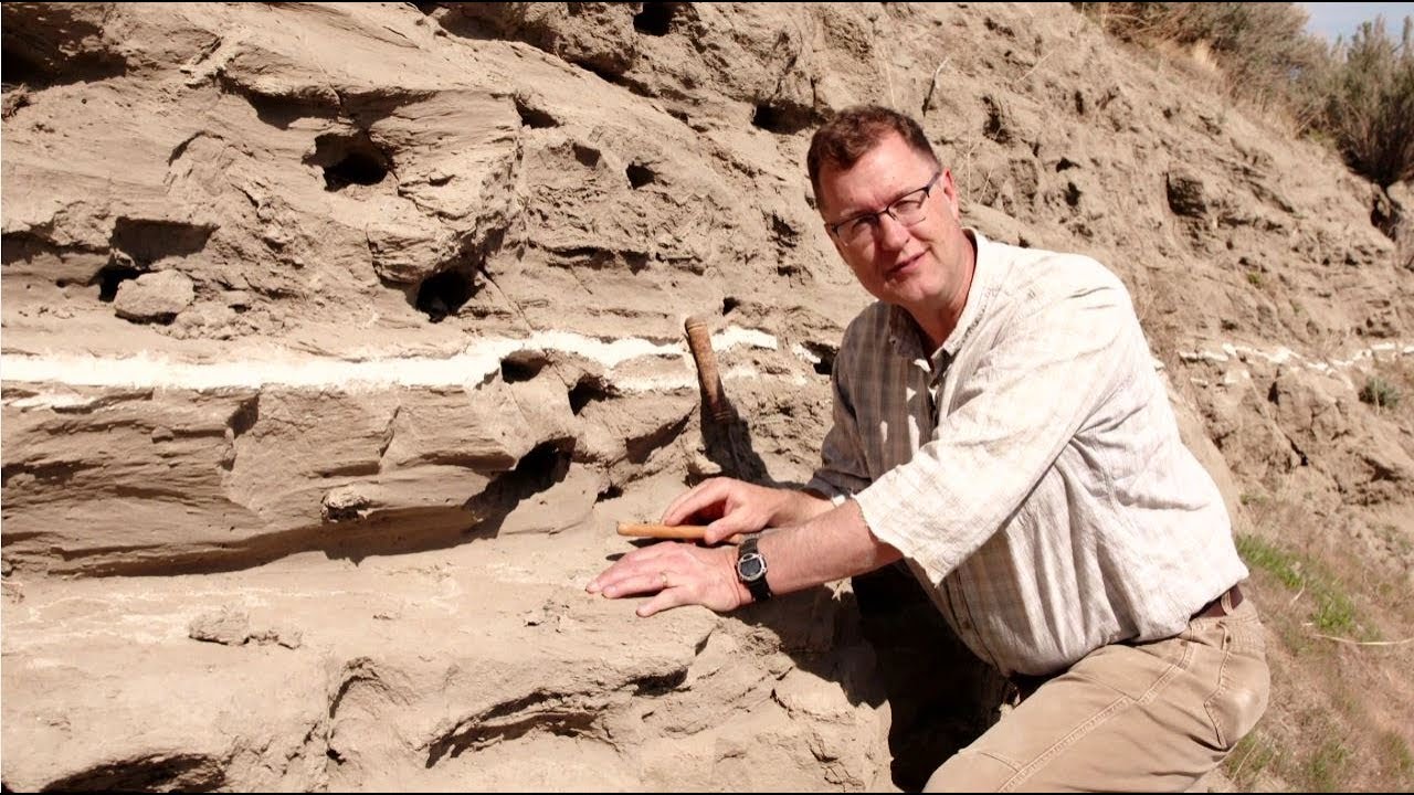 Ice Age Mystery of Lake Lewis | Nick on the Rocks