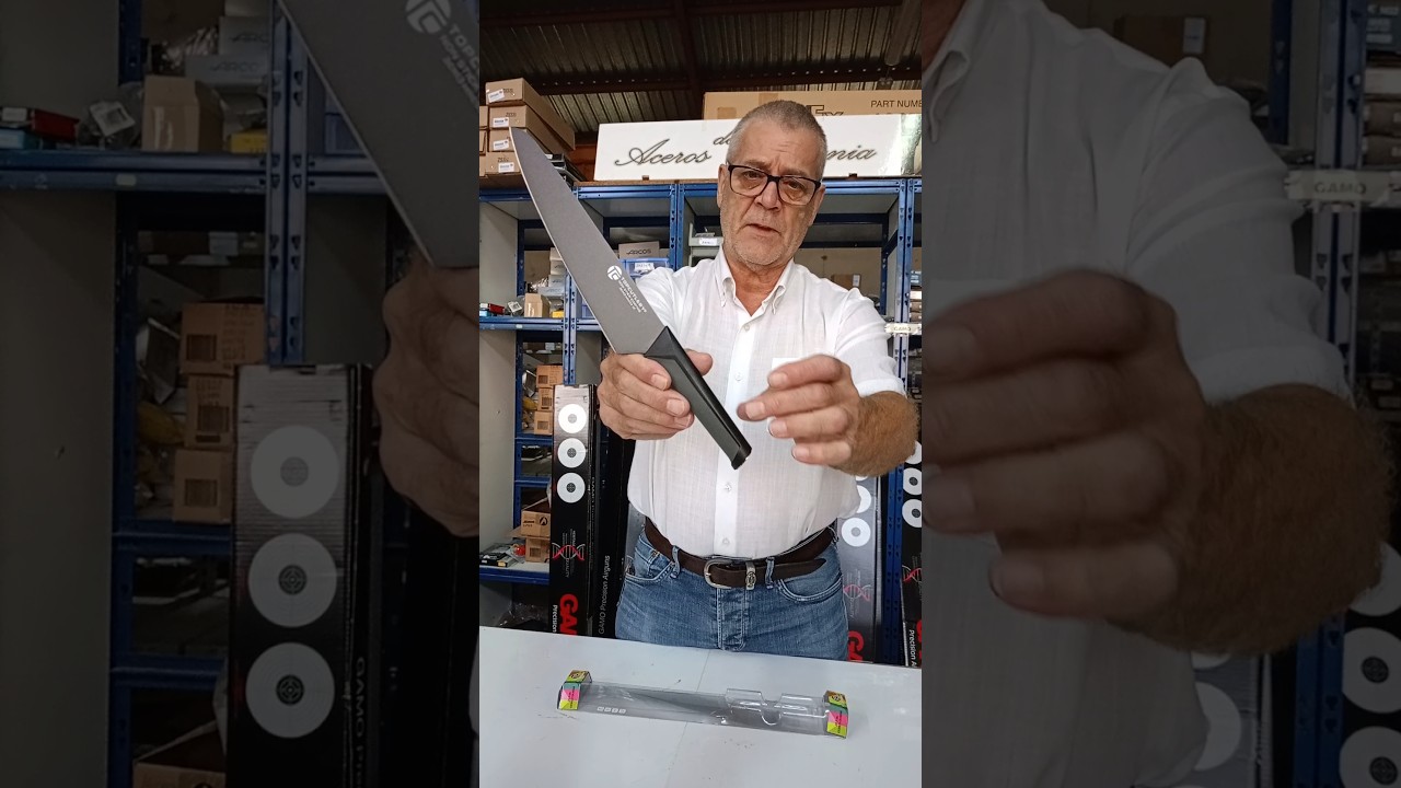 Couteau Albainox. Etui en nylon. Fiche d’information28.7