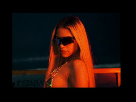 TE QUIERO TENER ☀️ JERRY ROMM ❌ MIA LET - (VIDEO OFICIAL) ❌ VALGREEN STUDIO