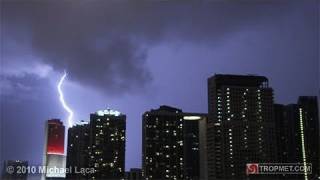 preview picture of video 'Labor Day Lightning - Miami, Florida - September 6, 2010'