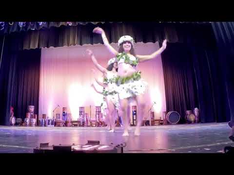 Zerynah Hugs - Kua Iti Te Marama Dance | Polynesian Club of Fresno | No Te Here O Te Hiro'a