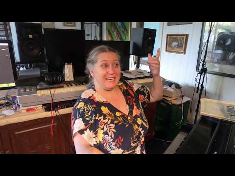 Singing Lessons with Lady Shaula - Beginner Warm Ups Video 2 - tuning