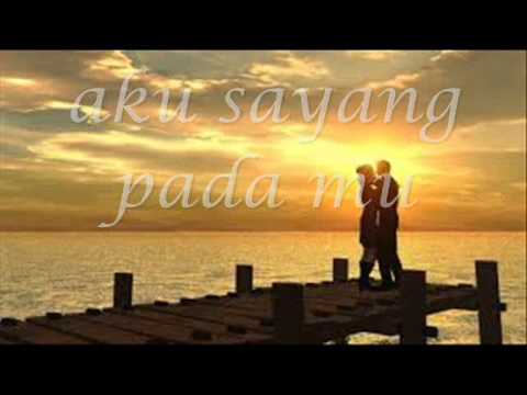 (lirik/lyric) Jamrud pelangi di mata mu