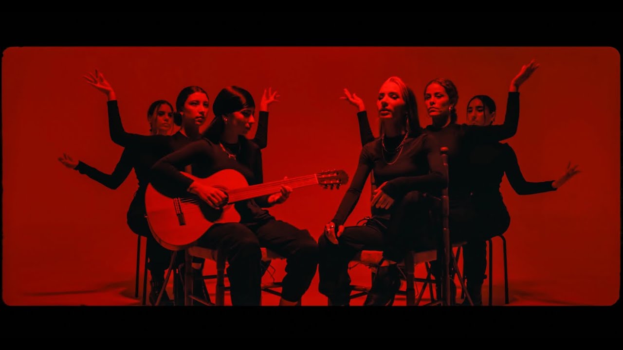 Giolì & Assia — BEBE
