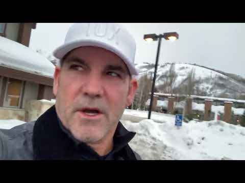 How to Deal with Uncertainty in Life - Grant Cardone