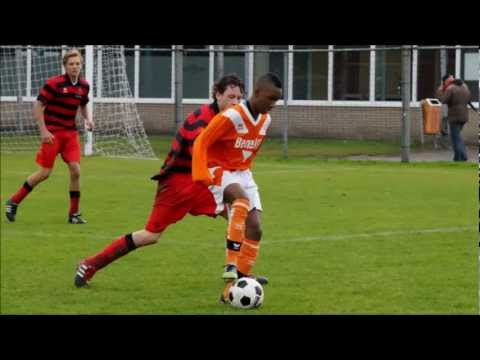 Oranje Wit B1 - VOC B1, 3 november 2012