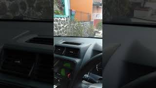 Download lagu Story' wa ig nunggu di mobil Avanza di waktu pagi hari mp3