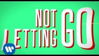 Tinie Tempah ft. Jess Glynne - Not Letting Go (Official Lyric Video)