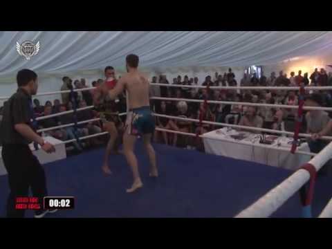 SIMON FORREST VS QASIM SHAFIQUE