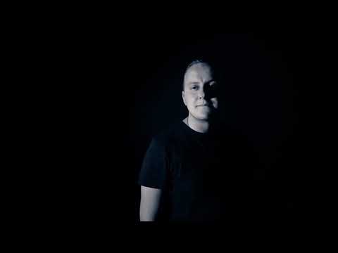 Hudobná skupina Fantastic - Milión žien (Oficiálny videoklip)