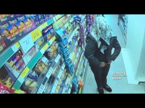 Fashion w33k out now 