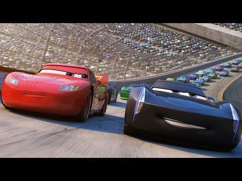 Cars 3 Race Mini Story | Lightning McQueen races Florida Speedway Concourse | Disney Cars 3 Race