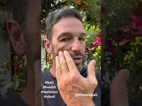 O curandeiro de Bali me destruiu, mas eu me recuperei.#Bali #ubud @thearkbali5590