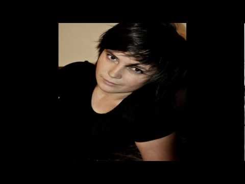 Rezygnuję AmeliaDu feat Marta, Kaes