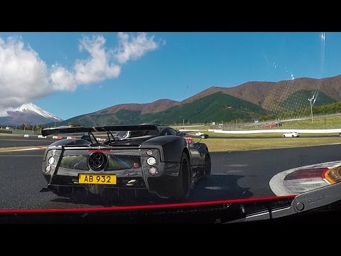 Battle of the V12s: Ferrari Enzo vs Pagani Zonda