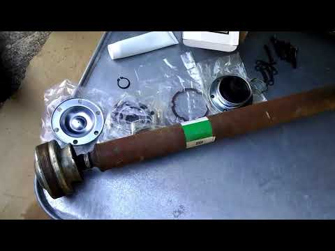 How to diagnose / replace bad CV Joint on front propeller drive shaft - Jeep 4x4 Quadra Drive 2