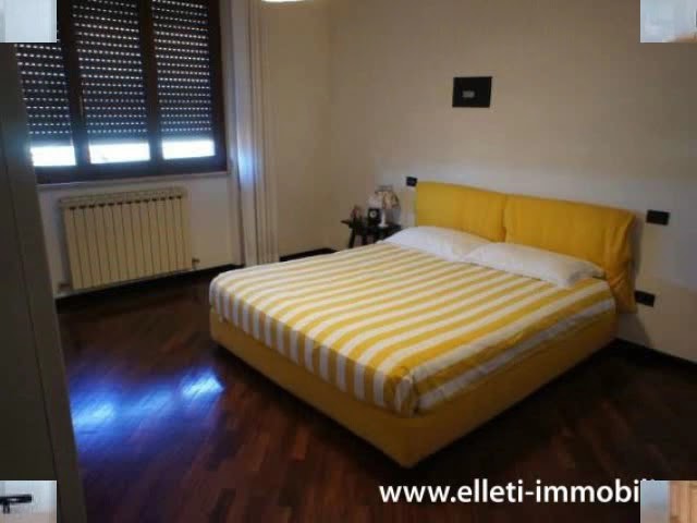 Ronchi a circa 400 mt dal mare. In contesto tranquillo, appartamento tradizionale, completamente ri