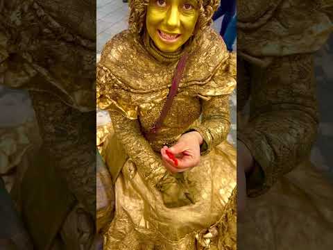 Takis Fuego for Golden Queen #livingstatue #viral #statue #takisfuego #silverman #goldman #sehar