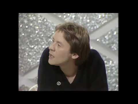 The Beatles first Number 1? Pop Quiz (4th July 1981)