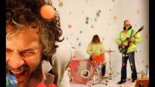 The Flaming Lips - In the Morning of the Magicians