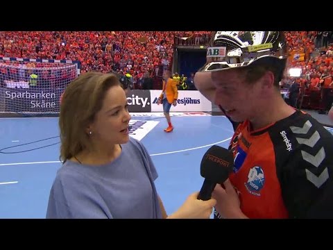 Tollbring en av matchens giganter i SM-finalen - TV4 Sport