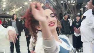 El elenco de Moliendo a Molière revolucionó la peatonal de San Juan