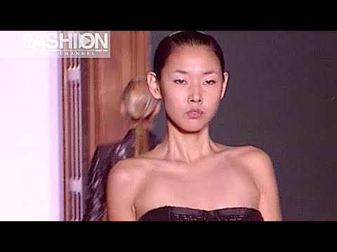 CoSTUME NATIONAL Spring 2007 Paris - Fashion Channel