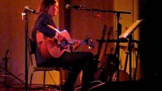 Ashley Rogers - 'My Hero' At Fairlight Folk Acoustic Lounge 08/08/09