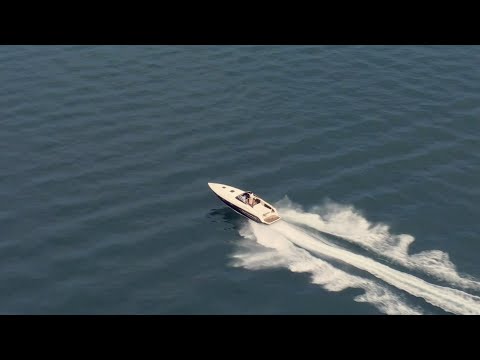 CHANEL Cruise 2022/23 Show, This Town — CHANEL Shows