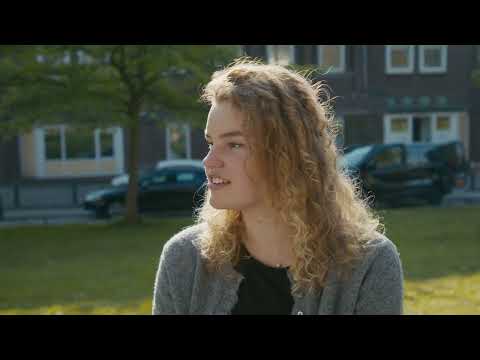 Frame uit video die afgespeeld kan worden na het toestaan van tracking cookies.