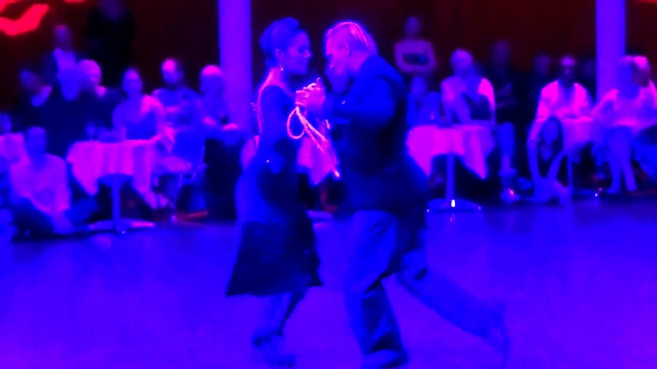2017.04.16 Hugo Mastrolorenzo & Agustina Vignau (1/3)