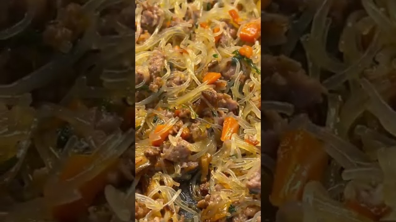 Watch ROLLOS VIETNAMITAS AL HORNO Now ROLLOS VIETNAMITAS AL HORNO