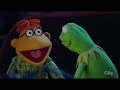 The Muppets Episode 110 Single All The Way Preparing For Up Late With Miss Piggy