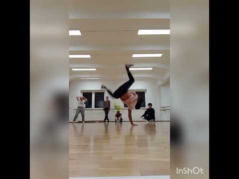 BBoy buggy 🇻🇪 Power move