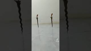 Download lagu Adu Kesaktian Keris Berdiri #short mp3 Download lagu Adu Kesaktian Keris Berdiri #short mp3