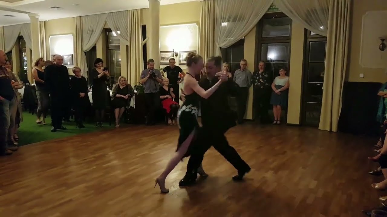 Video thumbnail for Luiza & Marcelo Almiron #3 Kielce, Poland 29.01.2022