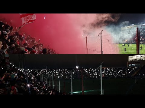 "Hinchada de Instituto vs Estudiantes" Barra: Los Capangas • Club: Instituto