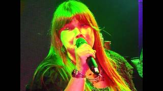 Curved Air:  Stay human