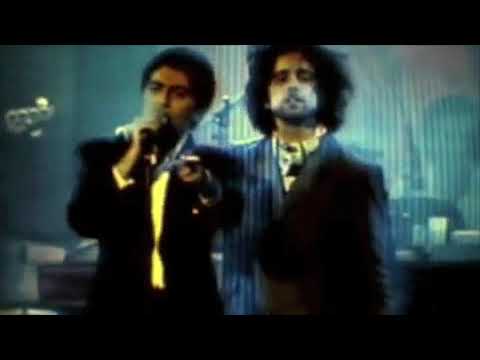 Con La Frente Marchita - Joaquín Sabina con Andrés Calamaro (Fragmento En Directo)