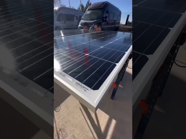 Vídeo relacionado con Yinleader - Convertidor de Potencia (12 V, 220 V, 2500 W, 5000 W, convertidor de Potencia, Pantalla LCD, 2 Tomas de CA para Panel Solar, Coche VR