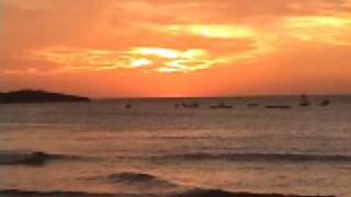 preview picture of video 'Sunset in Playa Tamarindo Beach, Costa Rica'