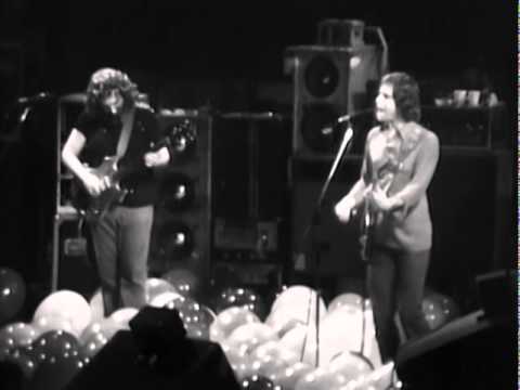 Grateful Dead - China Cat Sunflower / I Know You Rider - 12/31/1979 - Oakland Auditorium (Official)